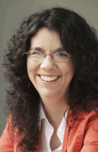 headshot rachel hartman