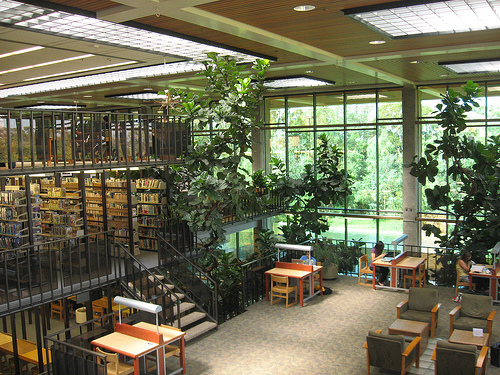Huntington Beach library.jpg